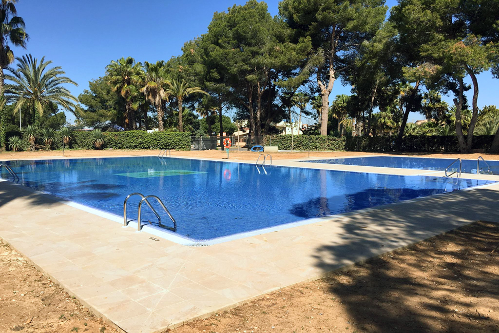 Piscina comunitaria